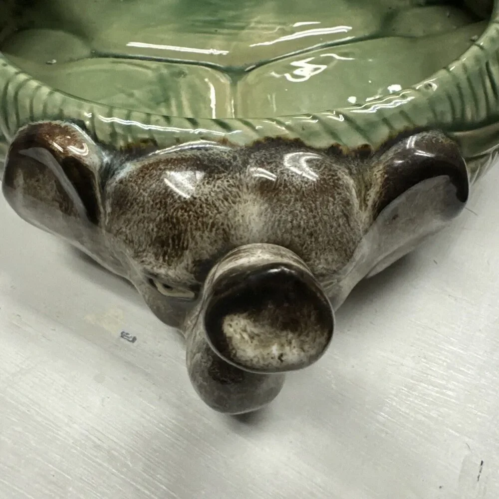 Vintage Elephant Heads Ceramic Planter Green Trunk‎ Up Roughly 10-13” x 4”